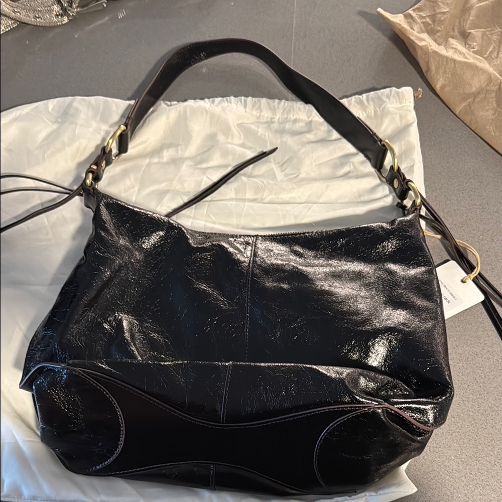 NWT HOBO dark brown Leather Shoulder Bag with outside phone slot